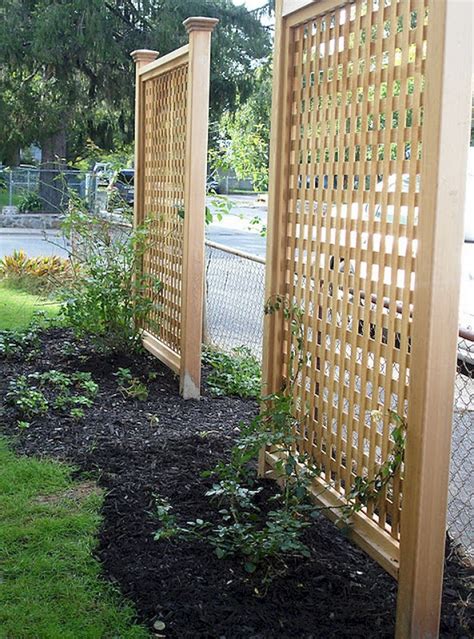Privacy fences have many functions. 73+ Simple Backyard Privacy Fence Design Ideas