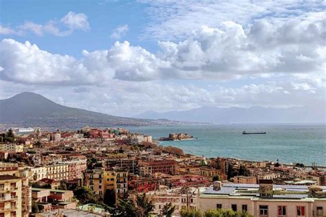 Is Naples Worth Visiting 7 Amazing Reasons To Visit Naples
