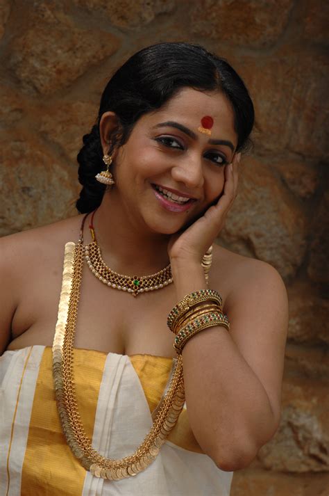 Redwine Malayalam Lakshmi Sharma Hot And Sexy Mallu And