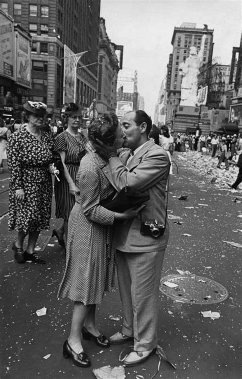 Photographer Alfred Eisenstaedt Kissing Unidentified Female Reporter On Vj Day Times Square New