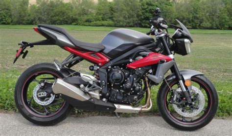 The street triple rs has a crisper, purer and more refined soundtrack from its twin catalyst system and a new silencer with carbon fiber finisher. 2014 Triumph Street Triple R 675 ABS Matte Graphite - 615 ...