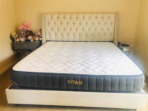 We were curious to see if their #bestmattressever campaign lived up to the hype with the new design. Brooklyn Bedding Titan Mattress Review 2020 | Memory Foam Talk