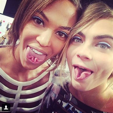 The Weird Tongue Out Selfie Joan Smalls S Selfies Popsugar Latina