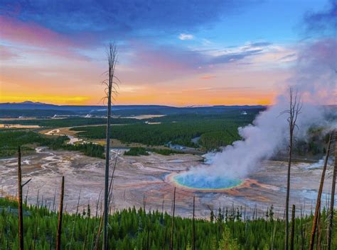 13 Breathtaking Honeymoon Destinations In The Us Yellowstone