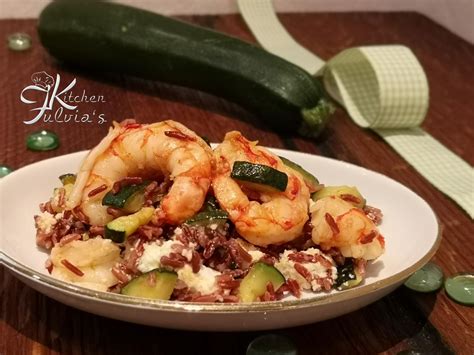 Check spelling or type a new query. Riso rosso con zucchine, gamberi e ricotta la ricetta ...