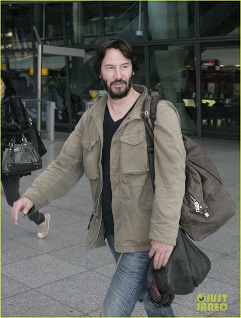 Keanu Reeves Side By Side Available On Netflix Instant Photo