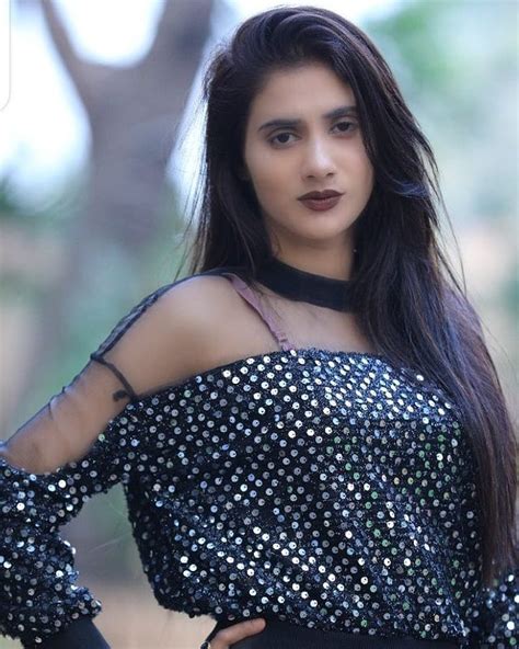 Shanaya Ans Wiki Biography Web Series Movies Photos Age Height And 4752 Hot Sex Picture