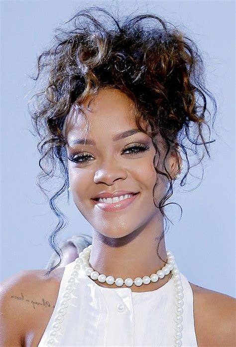 Rihanna Wears A High Ponytail And Glittery Eye Makeup Beauty