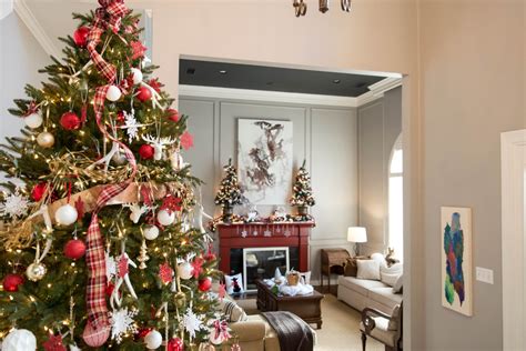 Moose ornament wood christmas decor lodge cabin holiday handmade farmhouse. Christmas Décor Home Tour: Red Plaid & White Reindeer