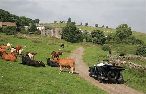 Guided Tours Of The Peak District Hoe Grange Holidays