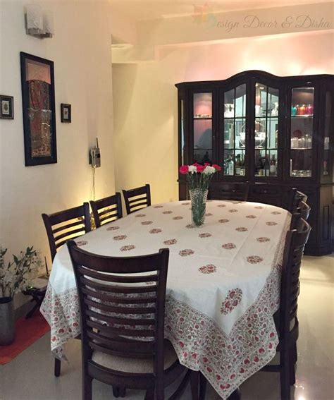All indians wash their hands thoroughly prior to dining, then eat with their fingers, with the use of minimum cutlery. Home Tour: Rashmi Chandra | Dining table decor, Dining ...