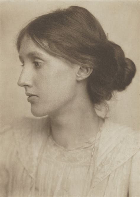 NPG P221; Virginia Woolf - Portrait - National Portrait Gallery