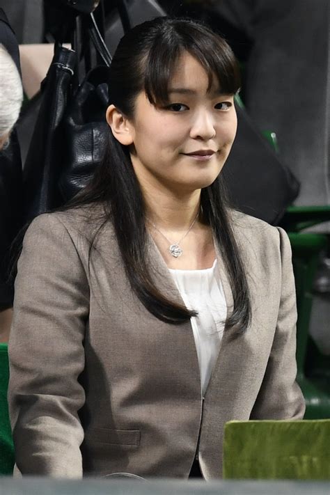 Japans Princess Is Stepping Down From Her Royal Title To Marry A