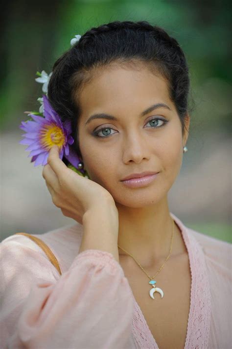 miss ☀️ on twitter hawaiian woman native american beauty polynesian girls