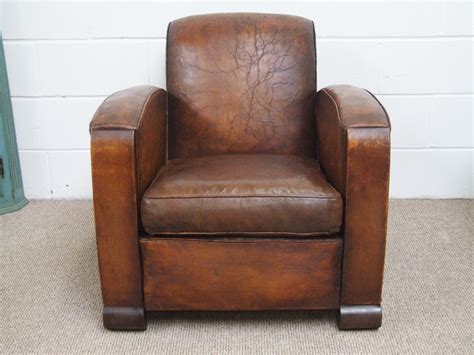 F584s Spectacular Vintage French Deco Leather Club Chair La Belle