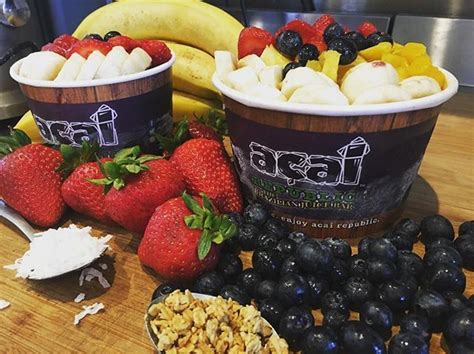 Its Saturday Come In To Get Your Favorite Acai Bowl Acaibowl Acai
