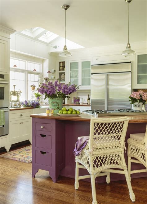 Los muebles de cocina así como las mesas y sillas son perfectos aliados para crear un ambiente vintage en una cocina. Decoración vintage para cualquier habitación del hogar