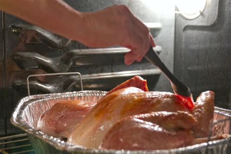 5 reasons to spatchcock your thanksgiving turkey ovens