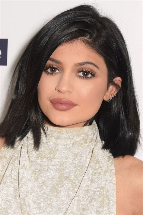 Kylie Jenner Challenge Viral Videos Pictures Of Big Lips Glamour Uk