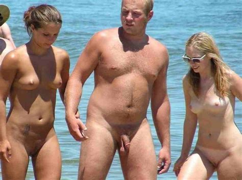 Sexy Nudist Fron Nudist Area 16 Pics XHamster