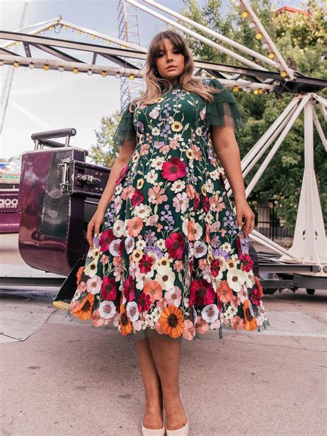 The Best Floral Wedding Guest Dresses For 2023