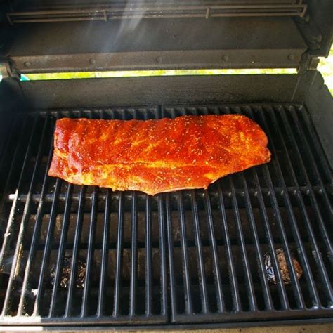 7 Steps To Making Bbq Ribs On A Gas Grill Placing The Ribs On The Grill Barbecue Ribs On A