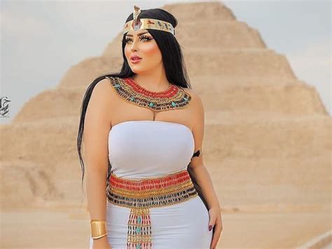 Photographer Arrested For Holding Private Pyramid Shoot With Instagram Model Salma Al Shimi In