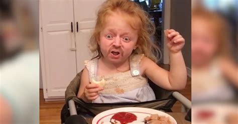 Video Watch These Face Swapped Daughters Mock Their Dad S Cooking