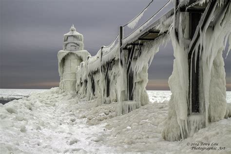 Wallpaper : temple, sand, snow, winter, ice, lighthouse, Canon