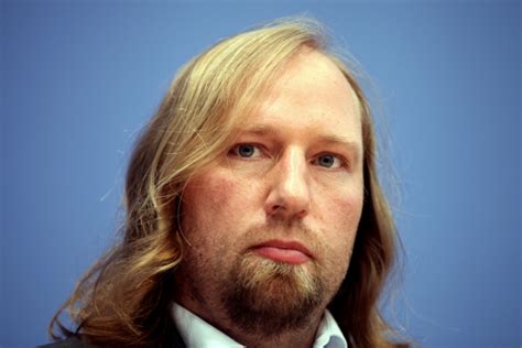 As a member of alliance '90/the greens, hofreiter has been a member of the bundestag since the 2005 elections. Hofreiter: Pegida-Demos „widerlich" - Pfalz-Express