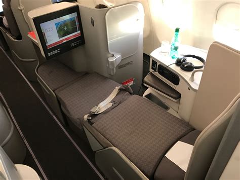 Review Iberia A340 600 Business Class From London To Madrid Live And
