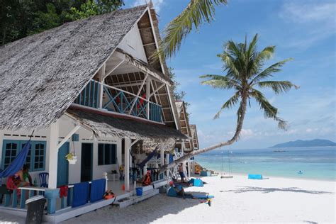 See 449 traveller reviews, 840 photos, and cheap rates for rawa island resort, ranked #2 of 16 hotels in mersing and rated 4 of 5 at tripadvisor. Alang's Rawa Resort - 1step1footprint