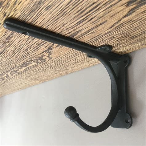 Cast Iron Decorative Shelf Bracket With Hook