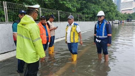 Foto Menteri Basuki Normalisasi Atau Naturalisasi Sama Sungai Dilebarkan