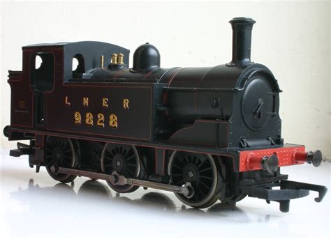 Hornby Railroad Lner J83 Tank Model Review Loco Yard