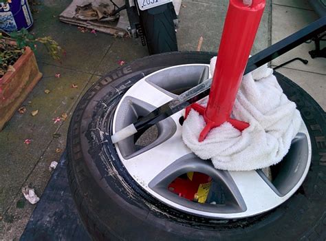 Just spoke with the no mar customer service and they told me that indeed, shallow drop center wheels such as the bst rear make it more difficult to mount a tire. Mojolever Tire Changer Bar - BARF - Bay Area Riders Forum