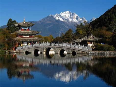 From Old Town To A Snow Capped Mountain What To Do In Lijiang China