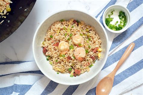 Until today, the popularity of yang chow fried rice never ceases. Yang Chow Fried Rice - Jaja Bakes - jajabakes.com