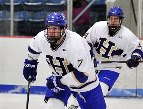 Colby Edges Mens Ice Hockey In Overtime News Hamilton College