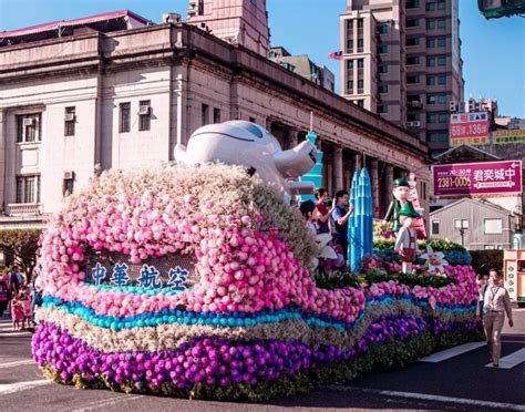Include (or exclude) self posts. 華航國慶花車亮相 Q版A350彩繪機同慶雙十 - 生活 - 自由時報電子報