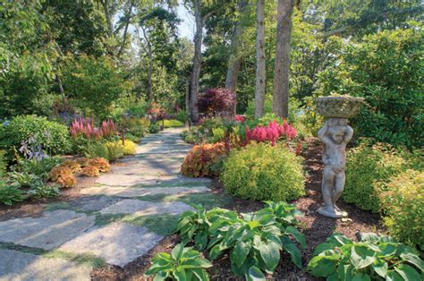 Just use this design, filled with plants the critters tend to avoid. Deer-Resistant Gardens | Martha's Vineyard Magazine