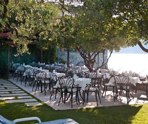 Bitte aktivieren sie javascript der funktionsumfang und die benutzerfreundlichkeit dieser seite ist im moment stark eingeschränkt, da javascript nicht aktiviert ist. Hotel Gardenia al Lago, Gargnano, Lake Garda ...