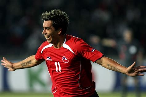 Football statistics of esteban paredes including club and national team history. Confirmaron en Chile interés de Tigres por delantero ...