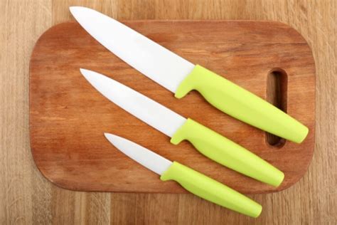 Top 10 Best Ceramic Knives In 2019 Sharpest Chef Knife For U