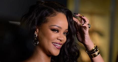 Forbes Declares Rihanna A Billionaire ‘richest Female Musician