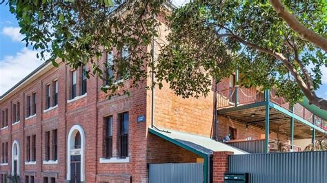 A Heritage Woolstore Presents An Unique Opportunity For Buyers