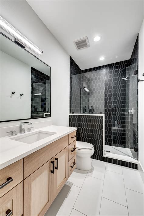 Dark Tile Floor Bathroom Ideas | Viewfloor.co