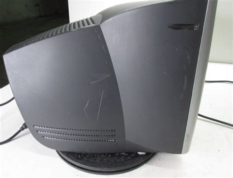HP Hewlett Packard Compaq S7500 17 CRT Monitor 1280x1024 For Retro