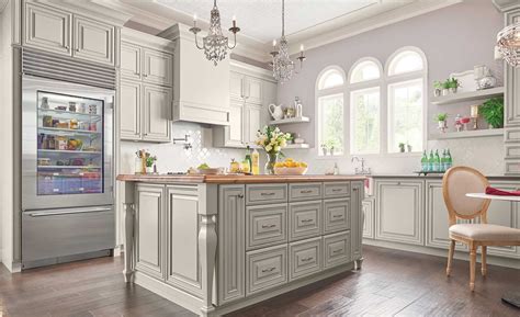 • traditional paneled cabinets give your kitchen a tailored look • cabinets ship next day. Our kitchen cabinet showroom located in Queens NY welcomes homeowners, designers, and… | Kitchen ...