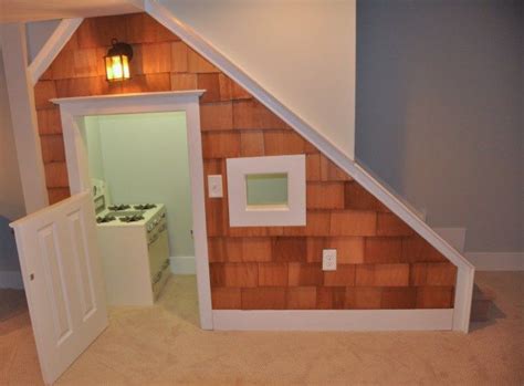 49 Amazing Playroom Under Stairs For Cute Kids Room